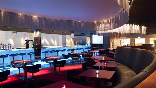 Park Inn Hotel & Conference Centre London Heathrow photo 1