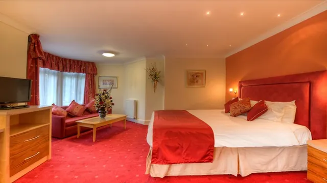 Quality Hotel St. Albans photo 2