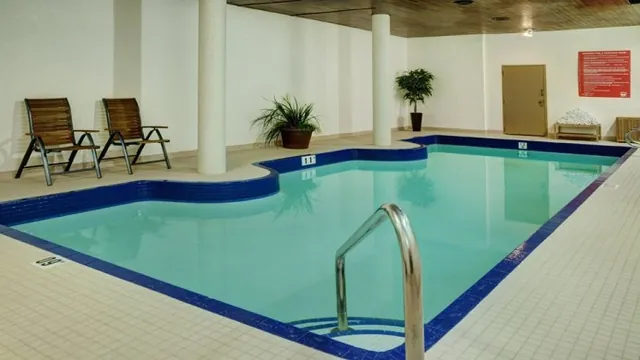 Best Western Cedar Park Inn Edmonton photo 3