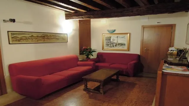 Iris Hotel Venice photo 2
