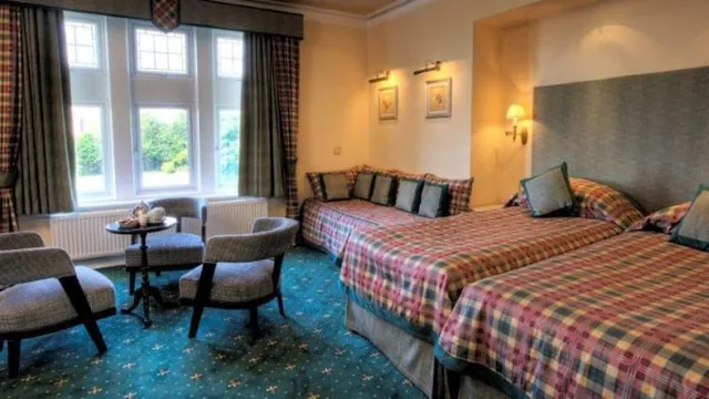 Best Western Plus Burlington Hotel photo 2