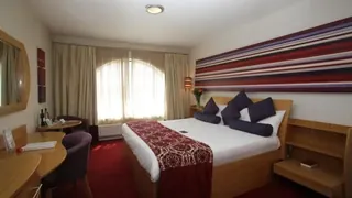 Ramada Da Vinci's Hotel Derry