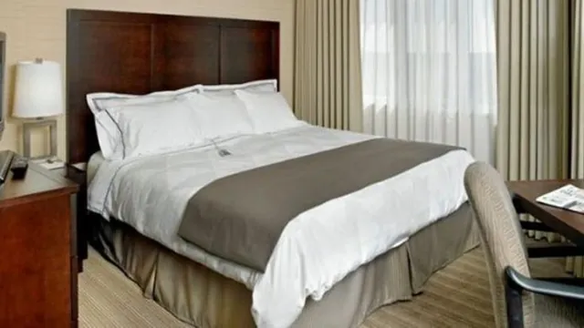 Country Inn & Suites by Radisson photo 6