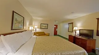 Best Western Plus Village Inn