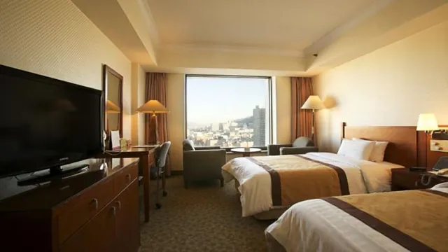 Paragon Hotel Busan photo 2
