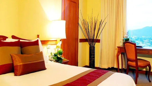 Howard Johnson Pearl Plaza Wuhan Hotel photo 3