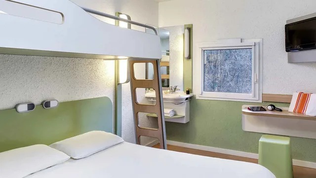 Days Inn by Wyndham Dothan photo 2