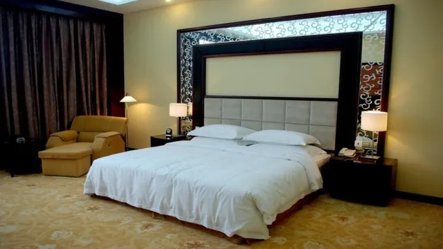 Kyoto Royal Hotel & Spa photo 2