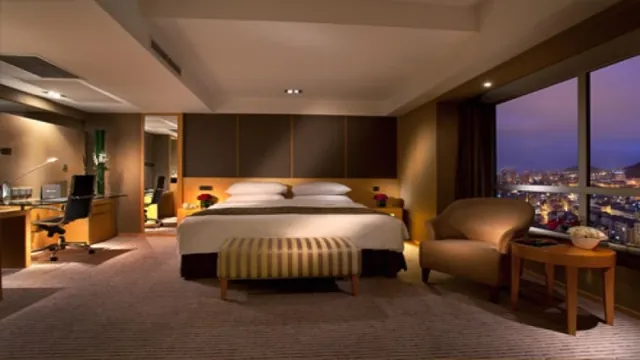 Zhongshan Hotel Dalian photo 1