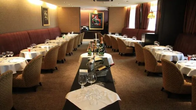 La Reine Astrid All Suites Warwick Residence Lyon photo 3