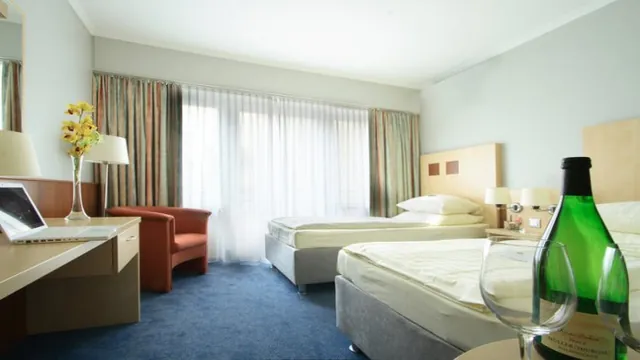 Azimut Hotel Berlin Kurfuerstendamm photo 1
