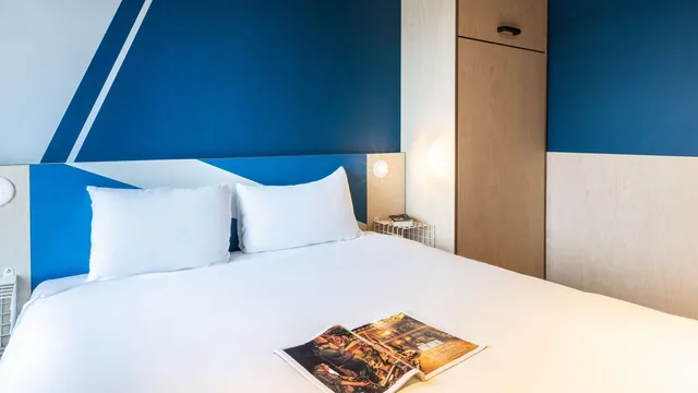 Days Inn by Wyndham Fairmont photo 3