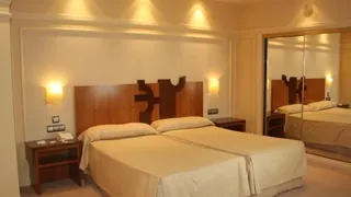 Beauchamps Hotel Paris