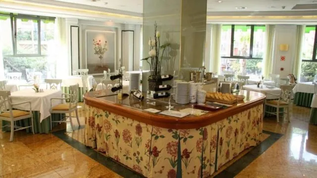 Beauchamps Hotel Paris photo 2