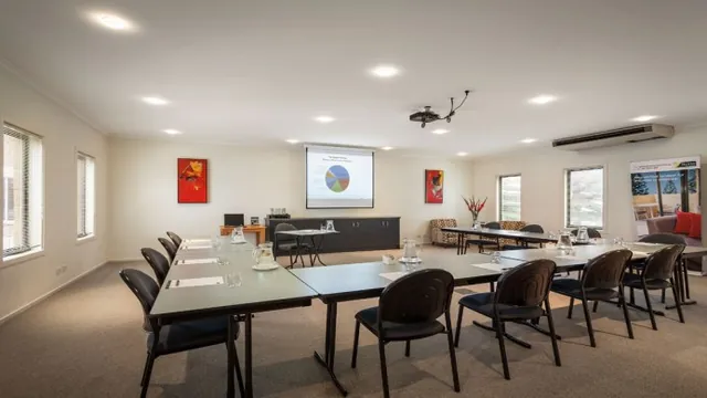 Quest Warrnambool Serviced Apartments photo 3