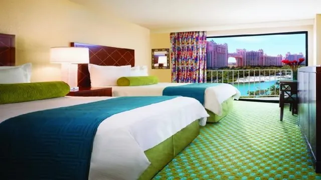 Atlantis Beach Tower Resort Paradise Island photo 2