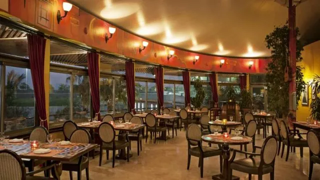 Four Points by Sheraton Munich Arabellapark photo 2