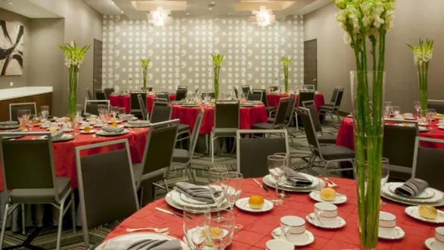 Holiday Inn Denver-Cherry Creek Hotel photo 3
