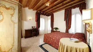 Hotel Tiziano Venice