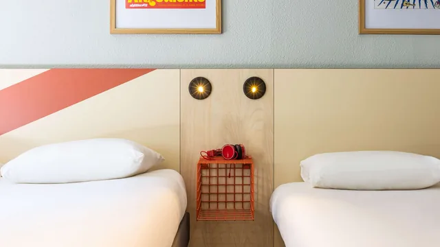 Days Inn by Wyndham Freeport photo 9