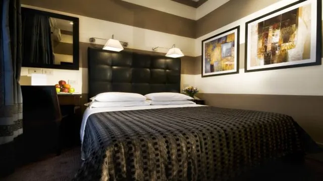Holiday Inn Hotel Berlin City West photo 1