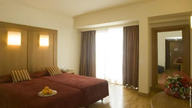 Hermes Hotel photo 2