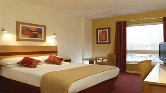Jurys Inn Galway photo 1