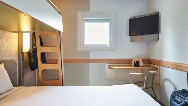 Ibis budget Versailles Château Saint Cyr photo 9