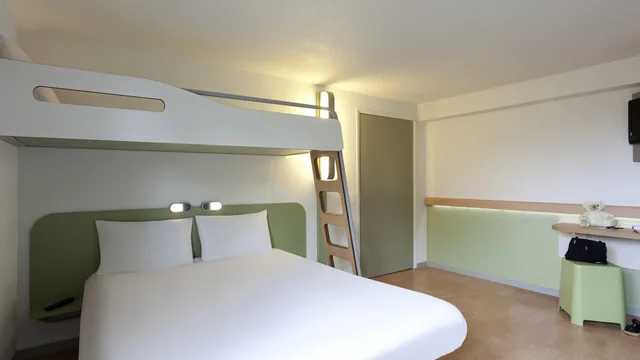 Ibis budget Tarbes photo 2