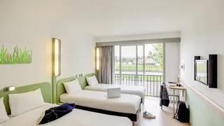 Ibis budget Pau Lescar