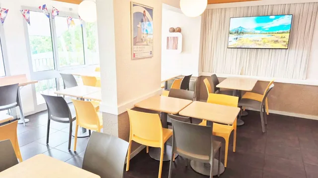 Ibis budget Poitiers Sud photo 6