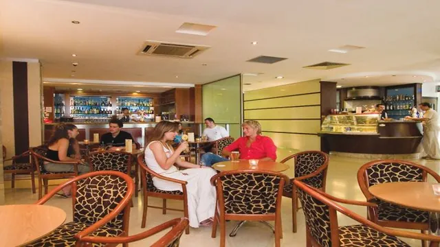 Santana Hotel Qawra photo 5