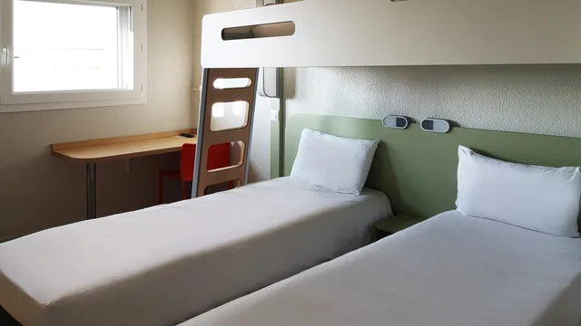Ibis budget Paris Porte de Vanves photo 2