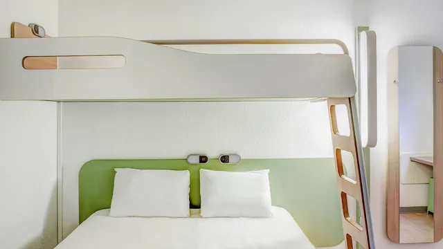 Ibis budget Caen Nord M?morial photo 2