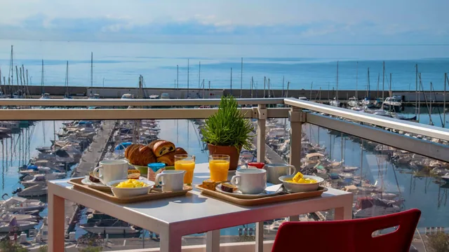Ibis budget Menton photo 1