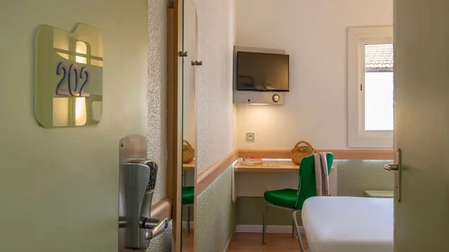 Ibis budget Menton photo 11