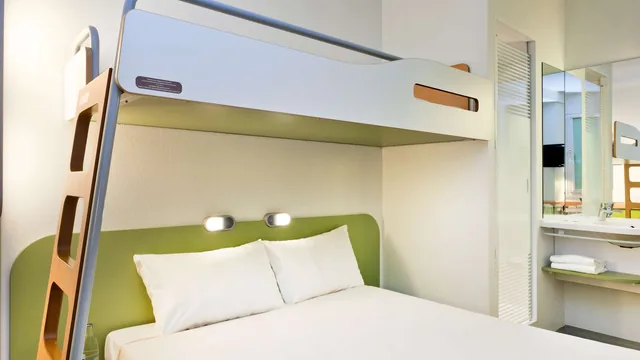 Ibis budget Tours Nord photo 10