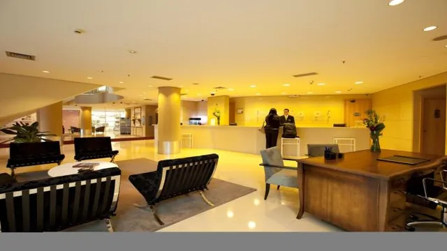 Estanplaza Funchal Faria Lima photo 3