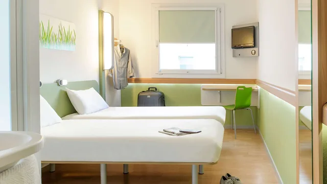 Ibis budget Koeln Leverkusen City photo 4