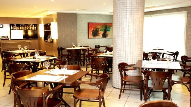 Executive Airport Plaza Hotel Richmond photo 3