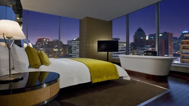 Renaissance Hotel Downtown Toronto photo 1