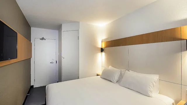 Ibis budget Enfield photo 3