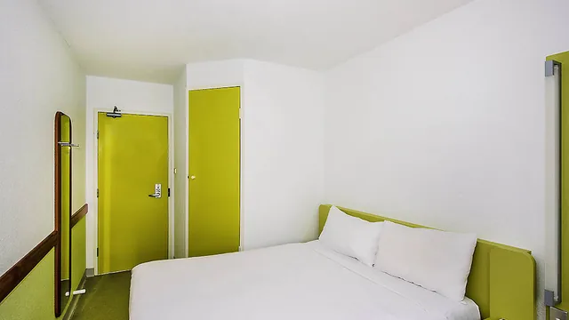 Days Hotel by Wyndham Wenyi Anhui photo 6