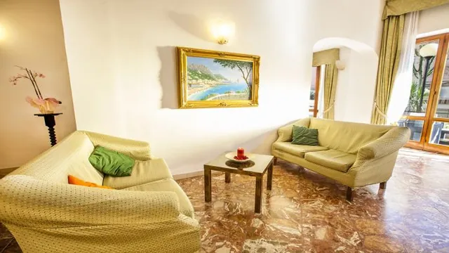 Point Hotel Taksim photo 1