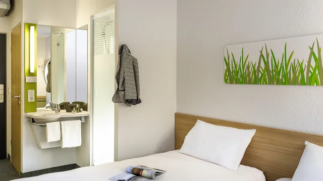 Vibe Hotel Sydney photo 2