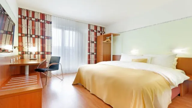 Novotel Nuremberg Messezentrum photo 2