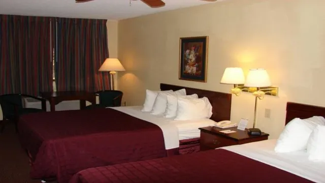 Best Western Plus Inn at the Peachtrees photo 4