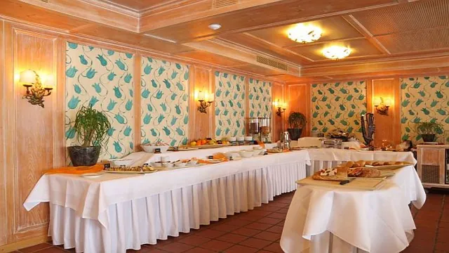 Trident Resort Udaipur photo 1