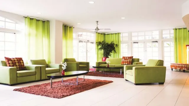 Pacific Palms Motor Inn photo 2