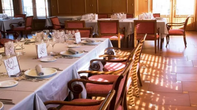 Hotel Royal Orchid Bengaluru photo 2
